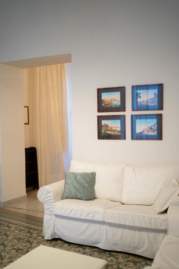 Apartamento San Mattia'S By Dimorra Nápoles Exterior foto